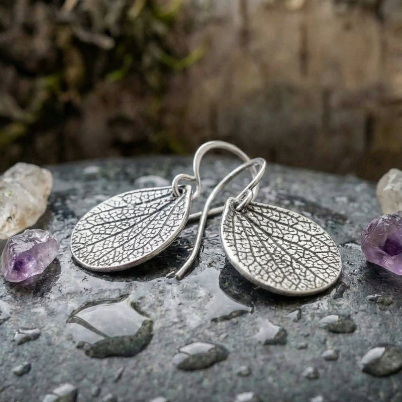 Elegant Leaf Dangle Earrings
