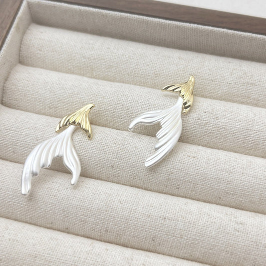 Elegant Mermaid Tail Earrings