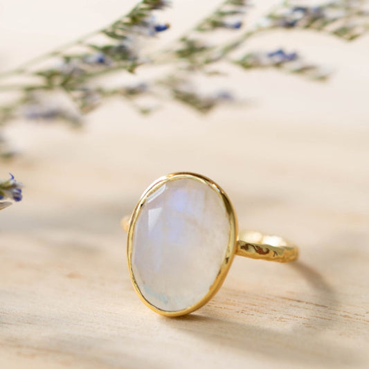 Elegant Moonstone Ring