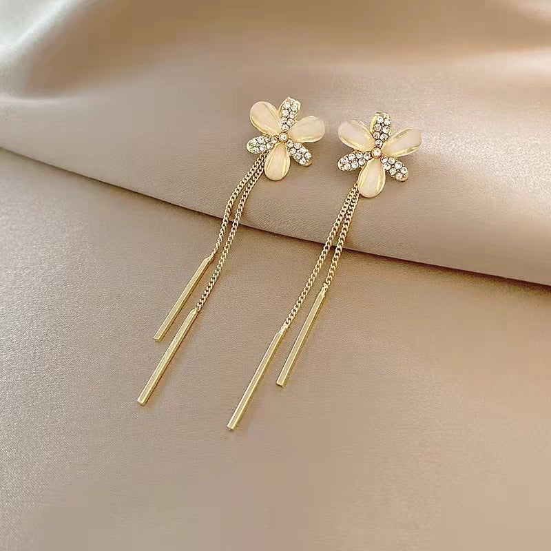 Elegant Opal Flower Earrings
