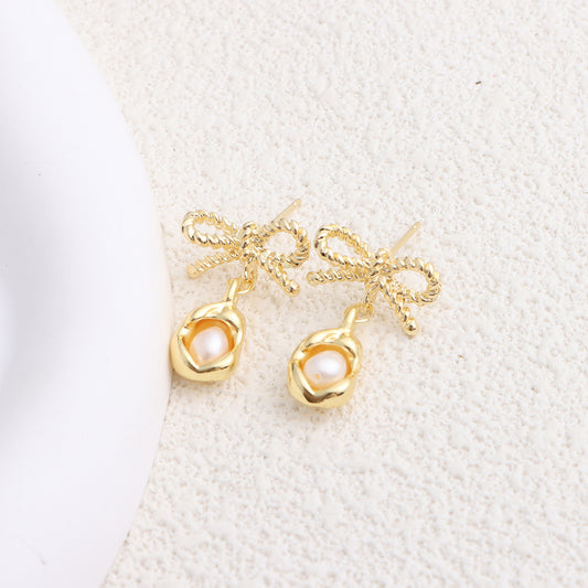 Elegant Pearl Bow Earrings