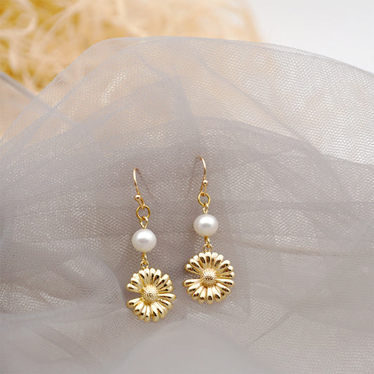 Elegant Pearl Daisy Earrings