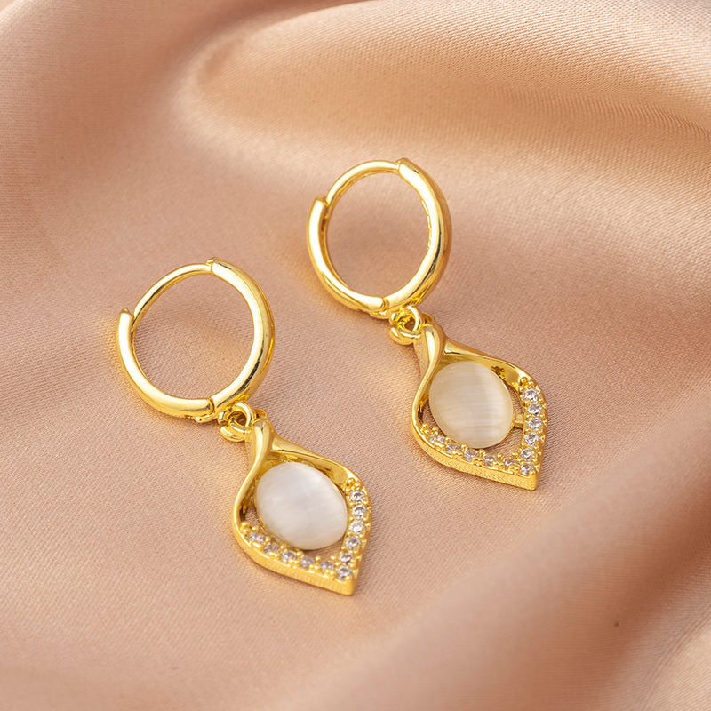 Elegant Pearl Earrings