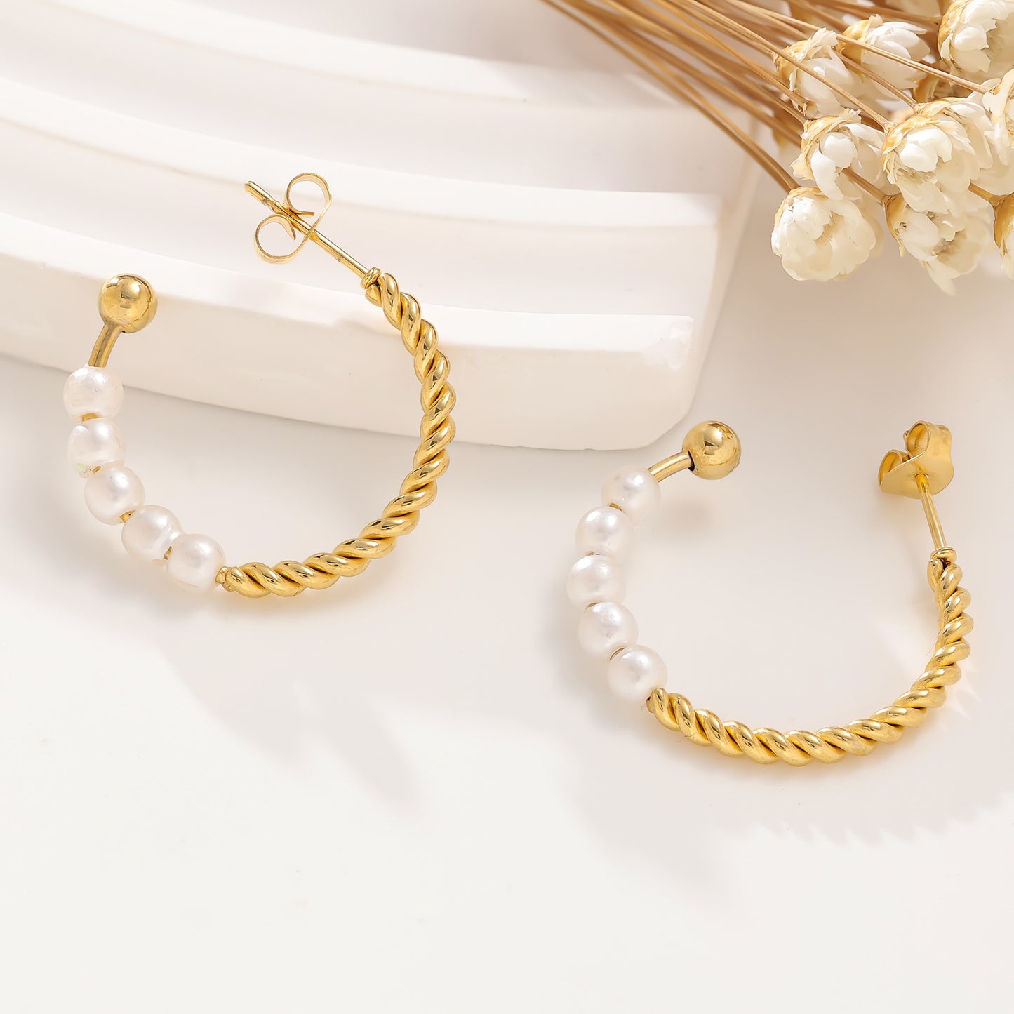 Elegant Pearl Gold Earrings