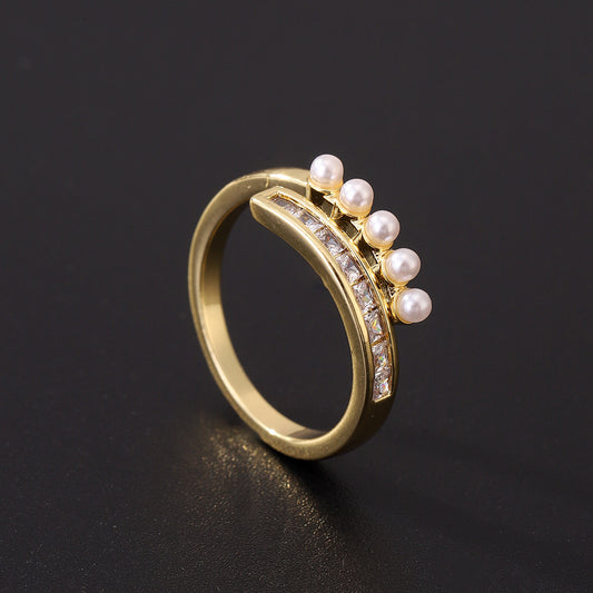 Elegant Pearl Gold Ring