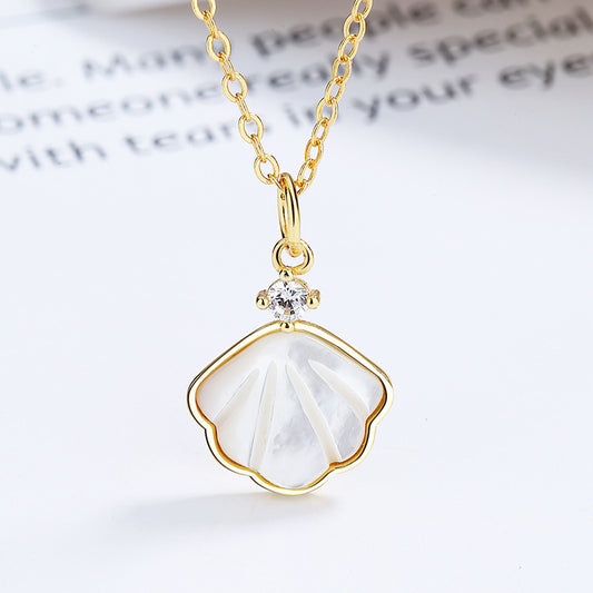 Elegant Pearl Necklace