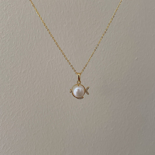 Elegant Pearl Necklace