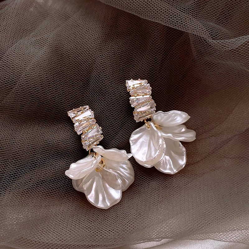 Elegant Pearl Petal Earrings