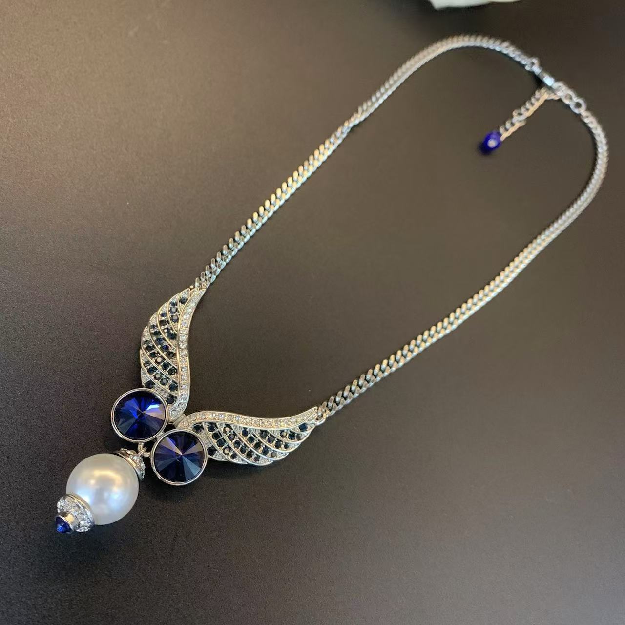 Elegant Pearl Sapphire Necklace
