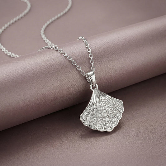 Elegant Shell Necklace