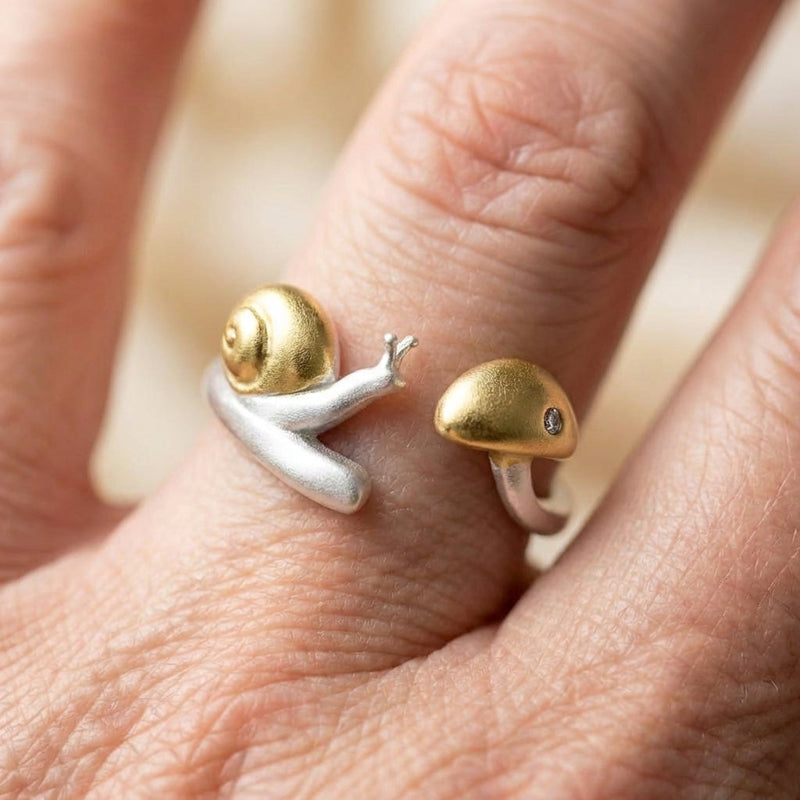 Elegant Snail Silver Ring
