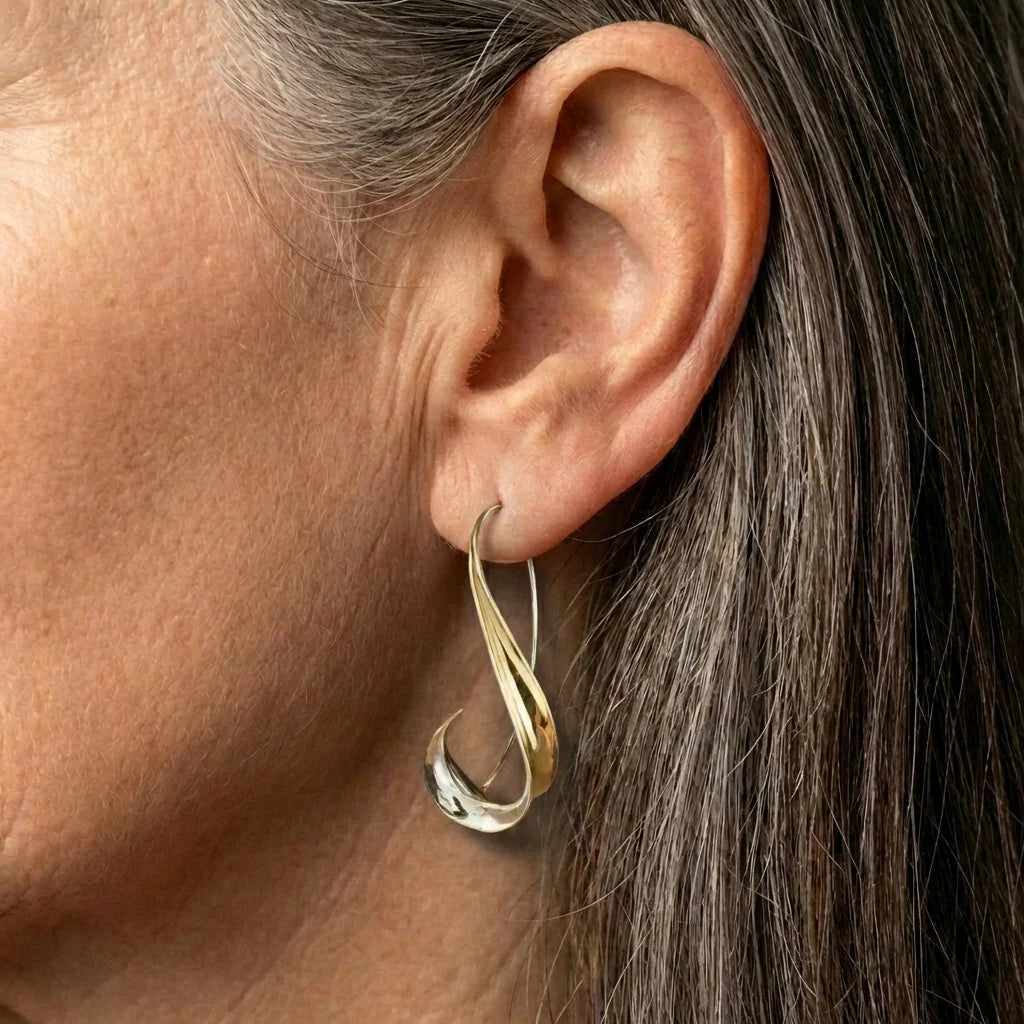 Elegant Twist Drop