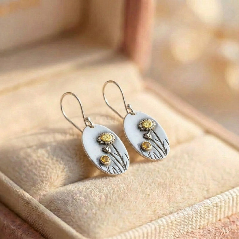 Vintage Daisy Dangle Earrings