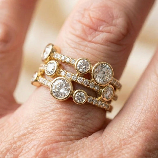 Elegant Gold Diamond Ring