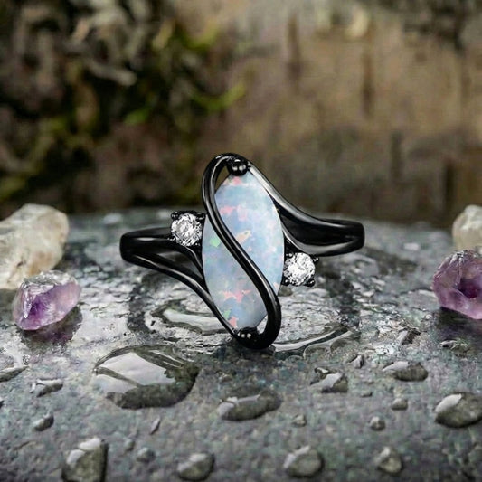 Vintage Black & Opal Twist Ring