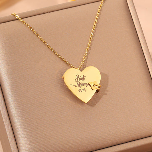Gold Best Mom Heart Necklace