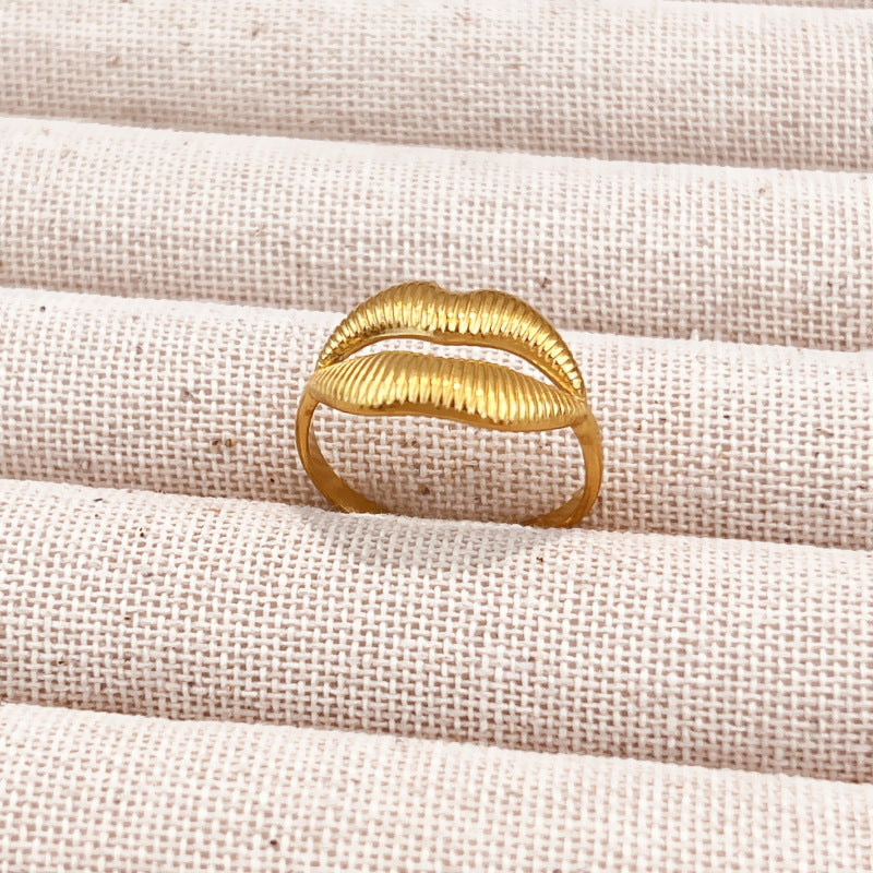 Gold Leaf Ring