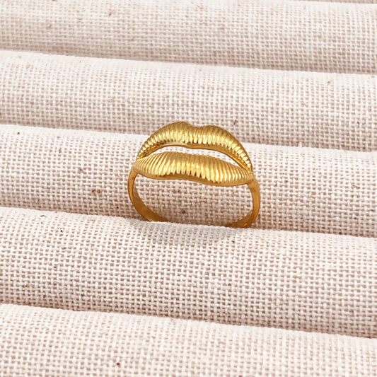Gold Leaf Ring
