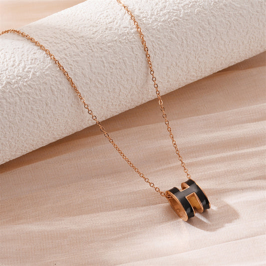 Minimalist Gold Necklace