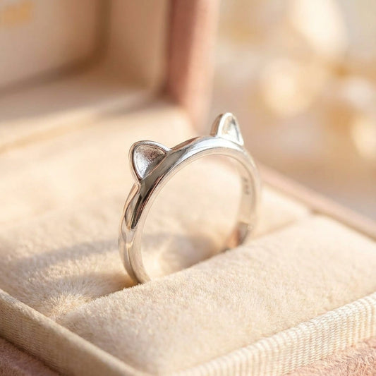 Minimalist Silver Cat Ears Ring