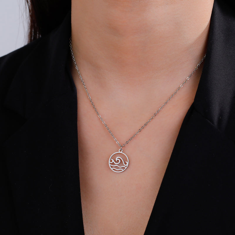Minimalist Wave Necklace