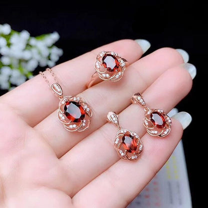Elara Cirquelin Set | White Gold