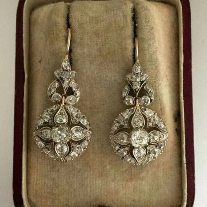 Elegant Artisan Earring