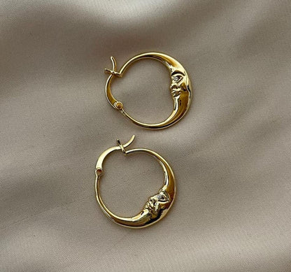 Classic Earring with Timeless Appeal