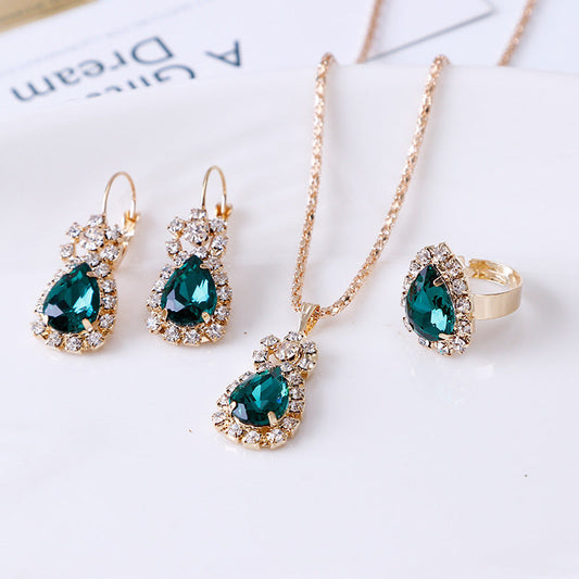 Marceline Jadehart Jewelry Set | Gold