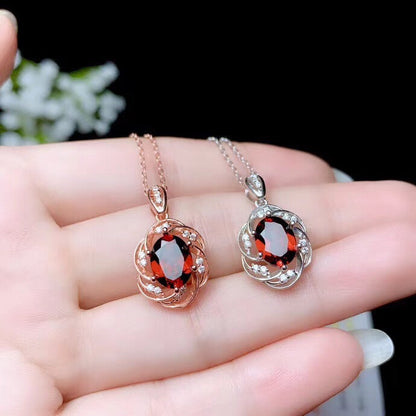 Elara Cirquelin Set | White Gold