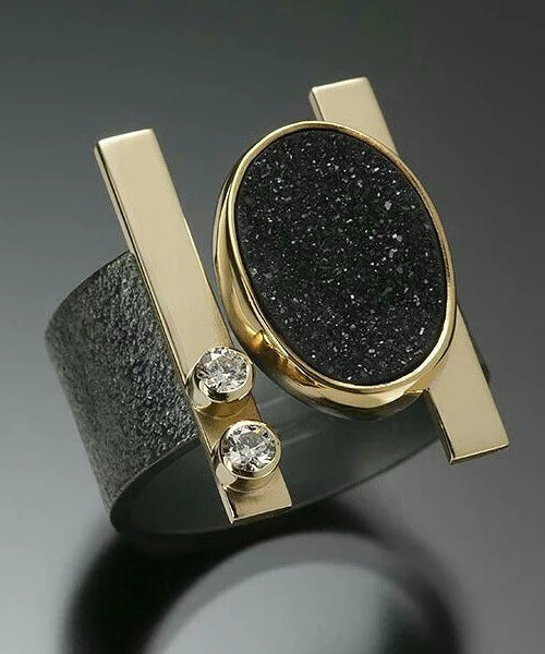Klassische Ring mit zeitloser Eleganz