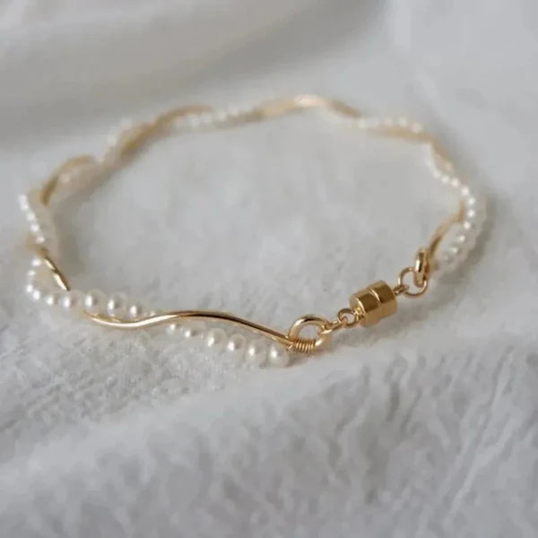 Vintage Mini Pearl Bracelet