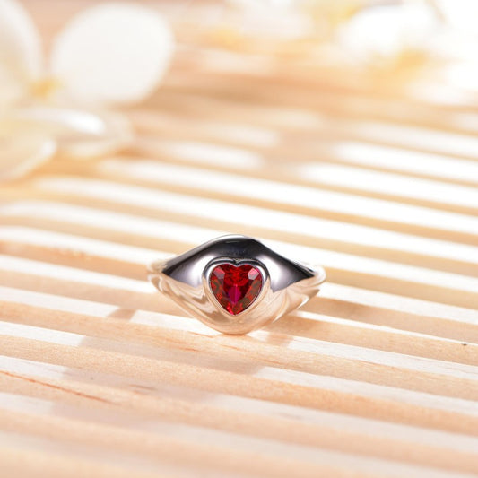 Romantic Red Heart Ring