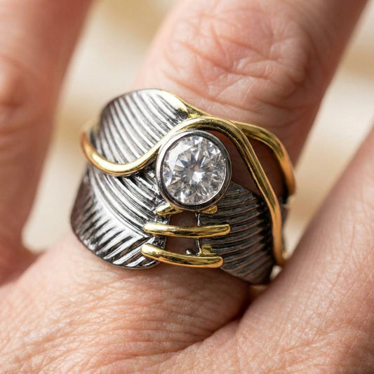 Statement Cz Feather Ring