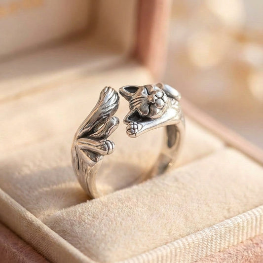 Statement Fortune Cat Ring