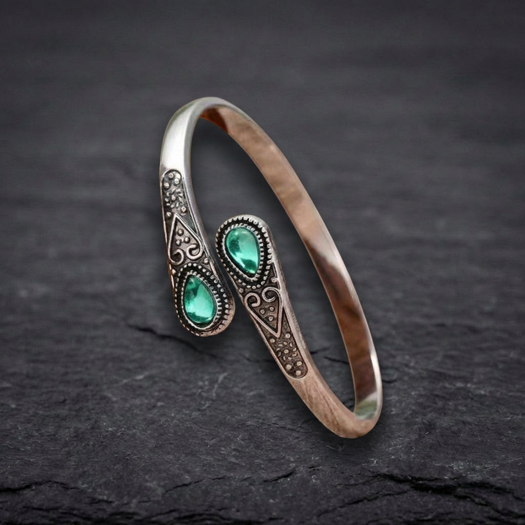 Vintage Adjustable Cuff Natural Green Stone Bracelet