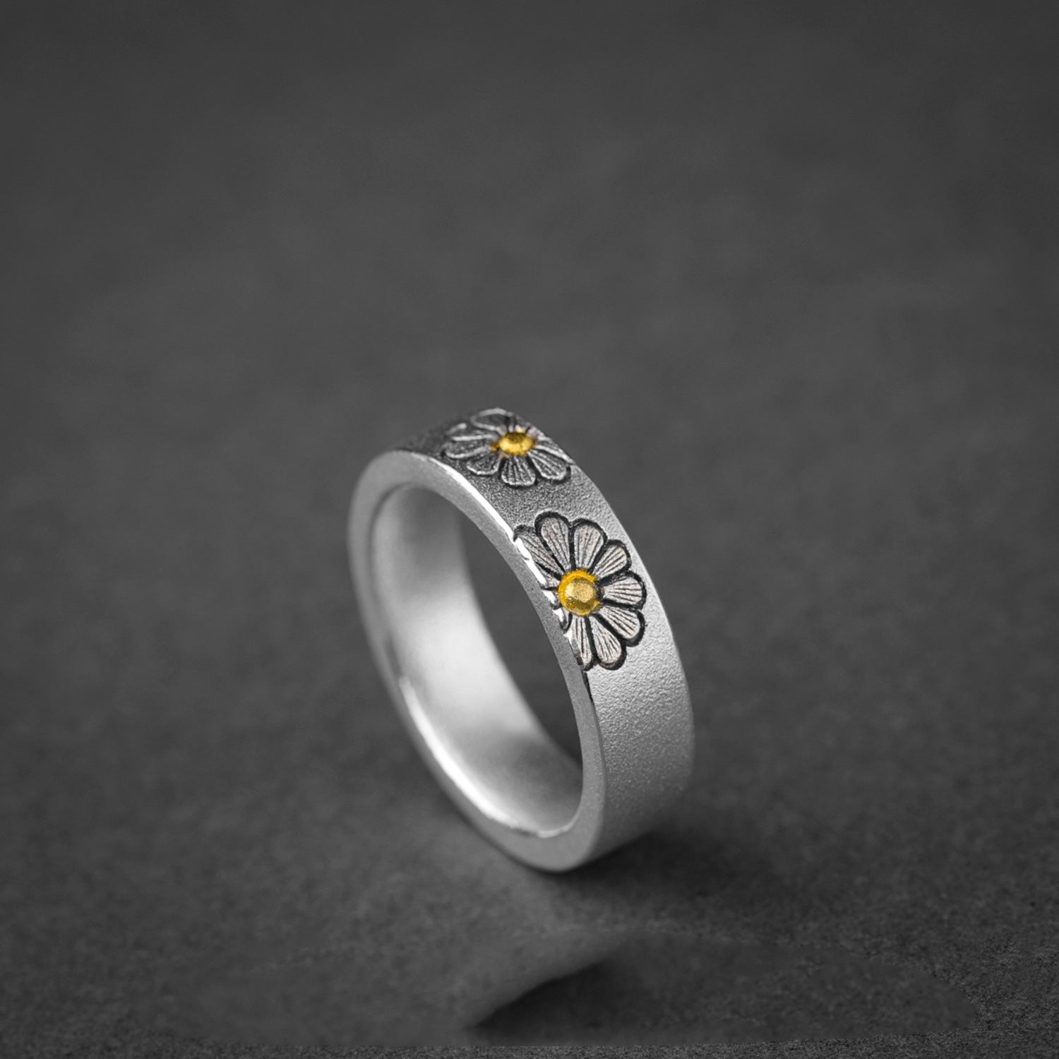 Daisy Rig Vintage Daisy Ring – Hardanger Atelier