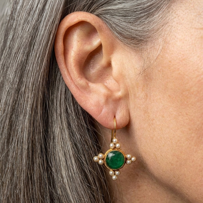 Vintage Emerald Pearl Earrings