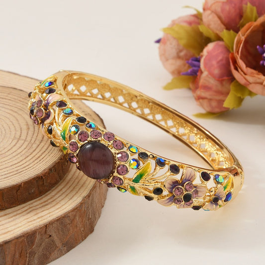 Vintage Floral Bracelet