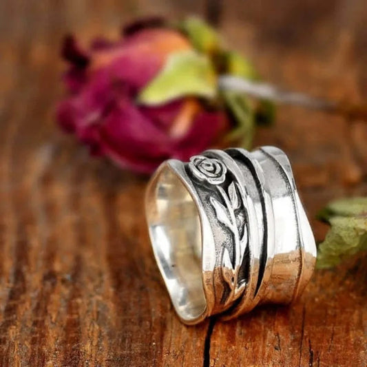 Vintage Floral Silver Ring