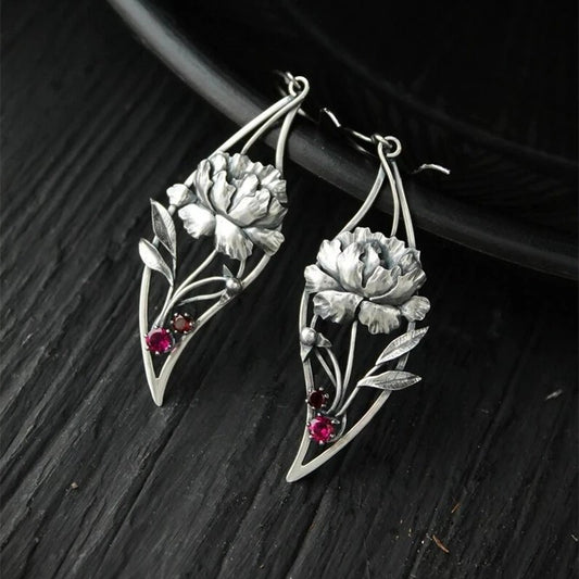 Vintage Flower Dangle Earrings