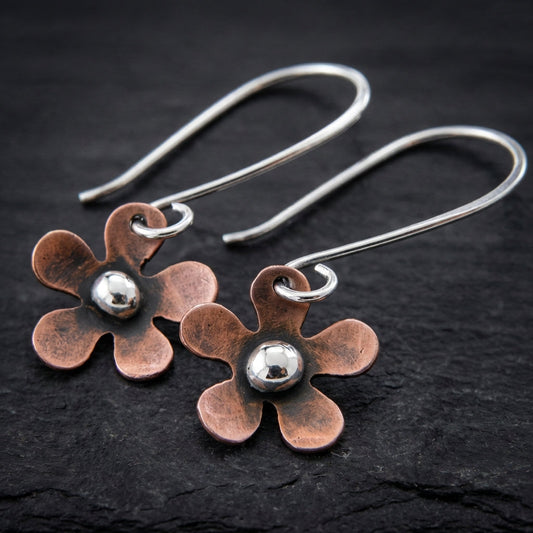 Vintage Flower Earrings In Silver