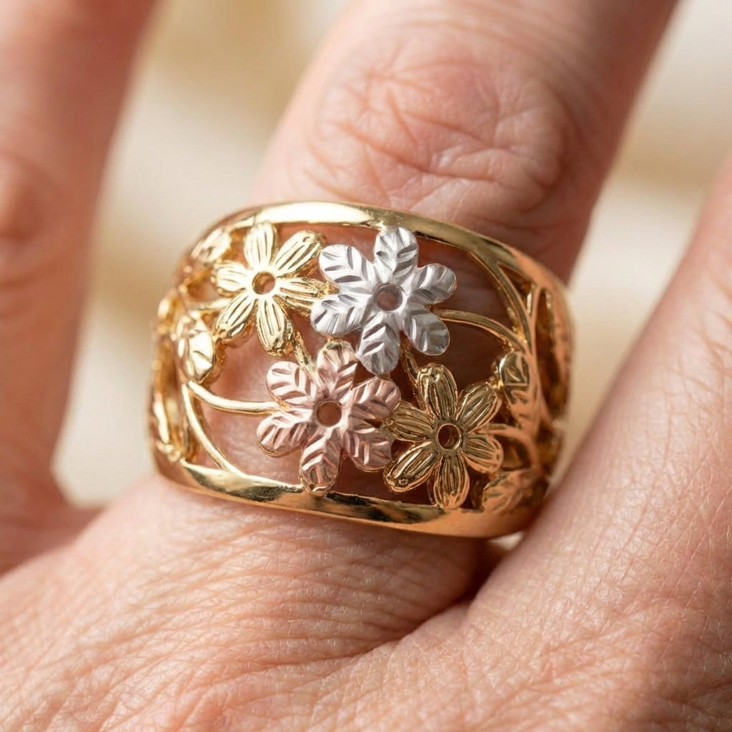 Vintage Flower Hollow Ring