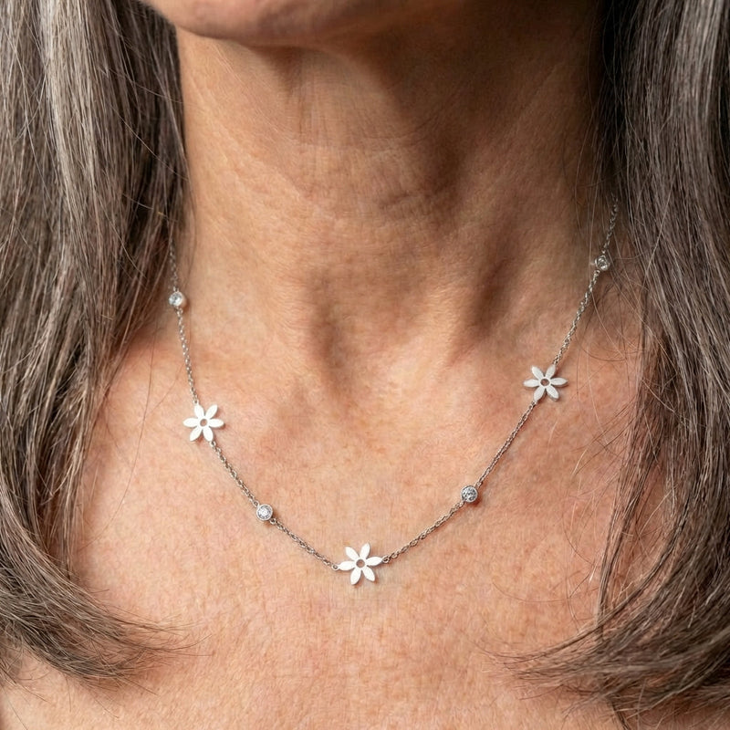 Vintage Flowers Crystal Zircon Necklace