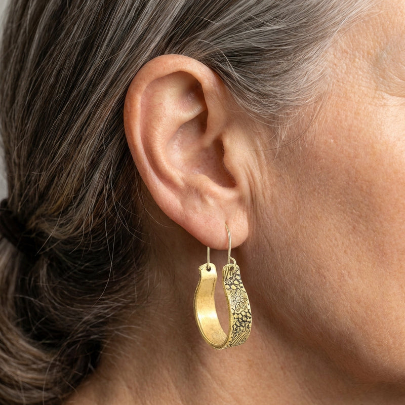 Vintage Gold Flower Earrings