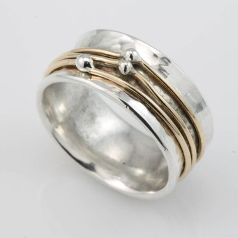 Romantic Gold Ring for Special Moments
