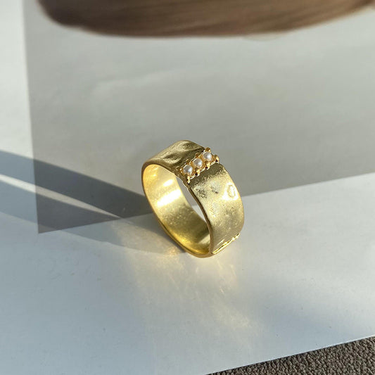 Vintage Gold Pearl Ring