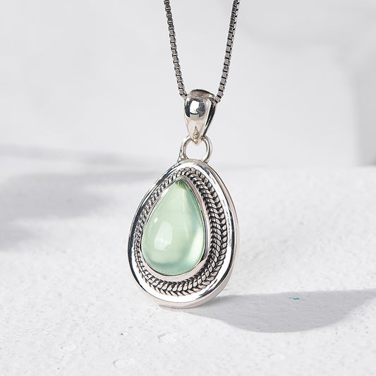 Vintage Green Jade Necklace