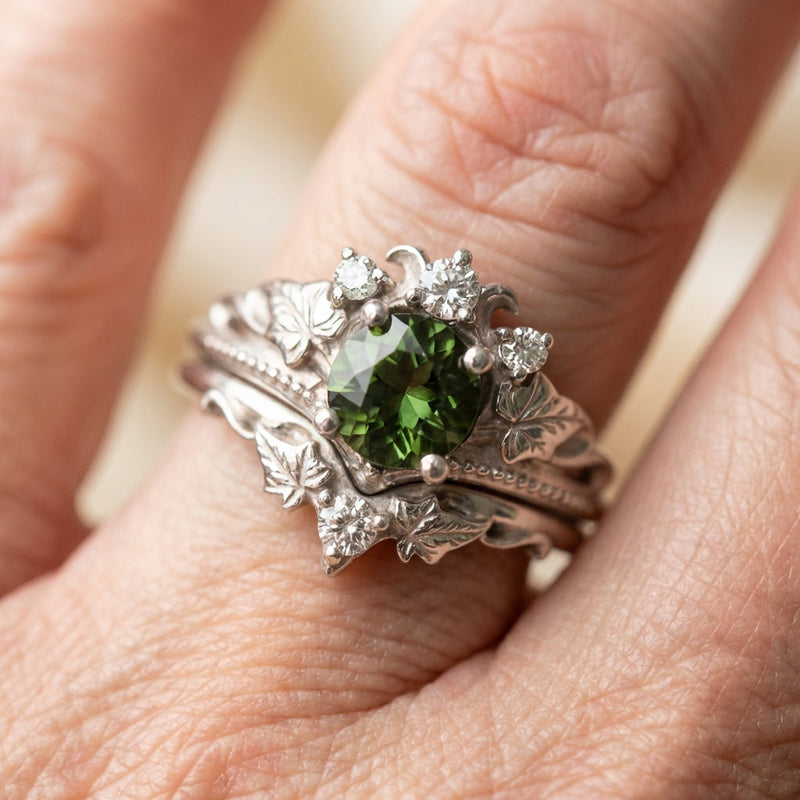 Vintage Green Stone Ring