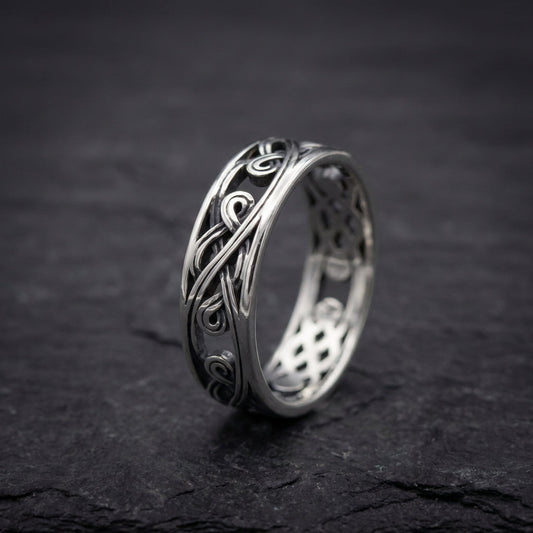 Vintage Hollow Silver Ring